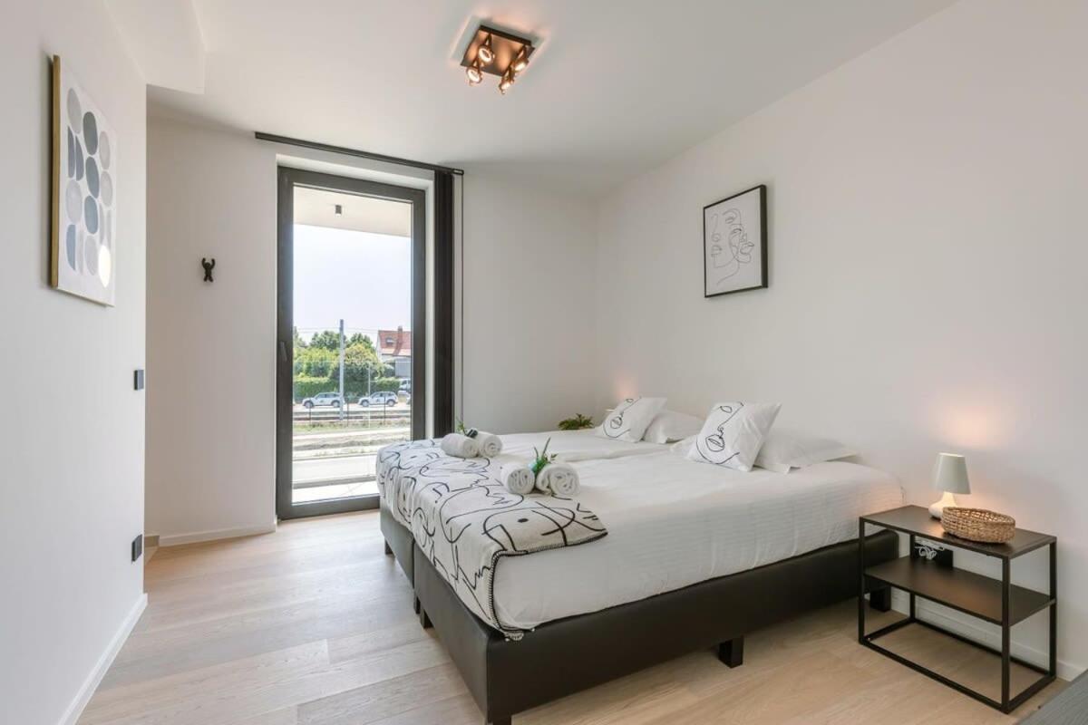 New, Luxurious And Modern Apartment With Private Parking Koksijde Exterior foto